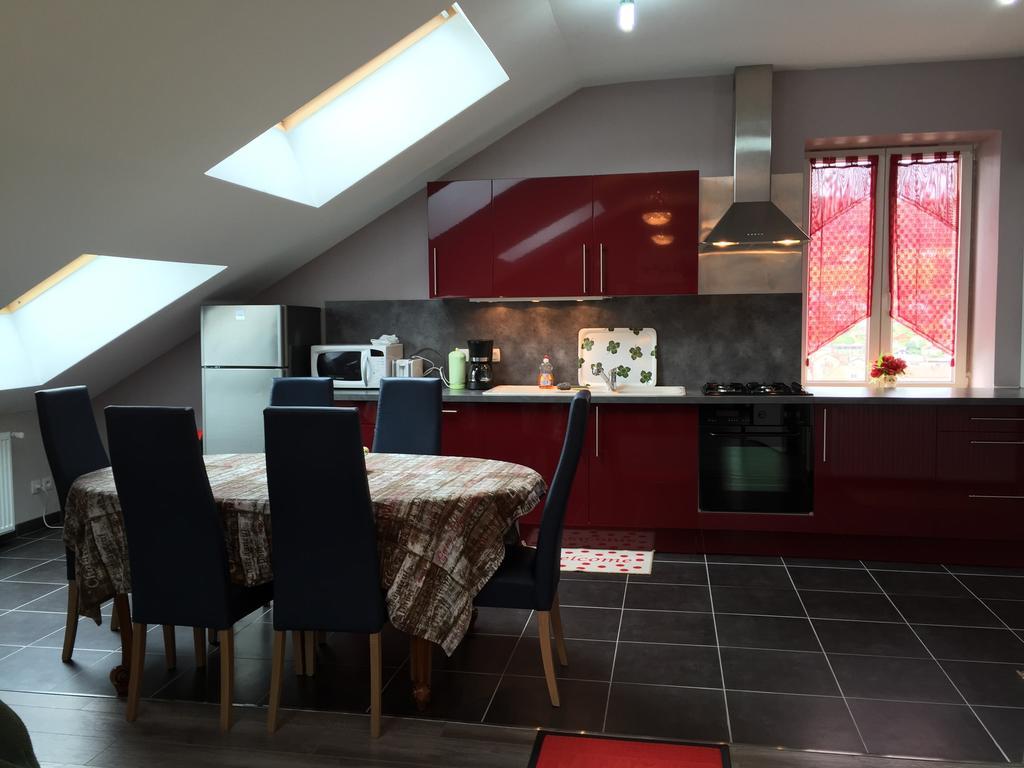 Rochire Location 1 Apartment Gerardmer Bilik gambar